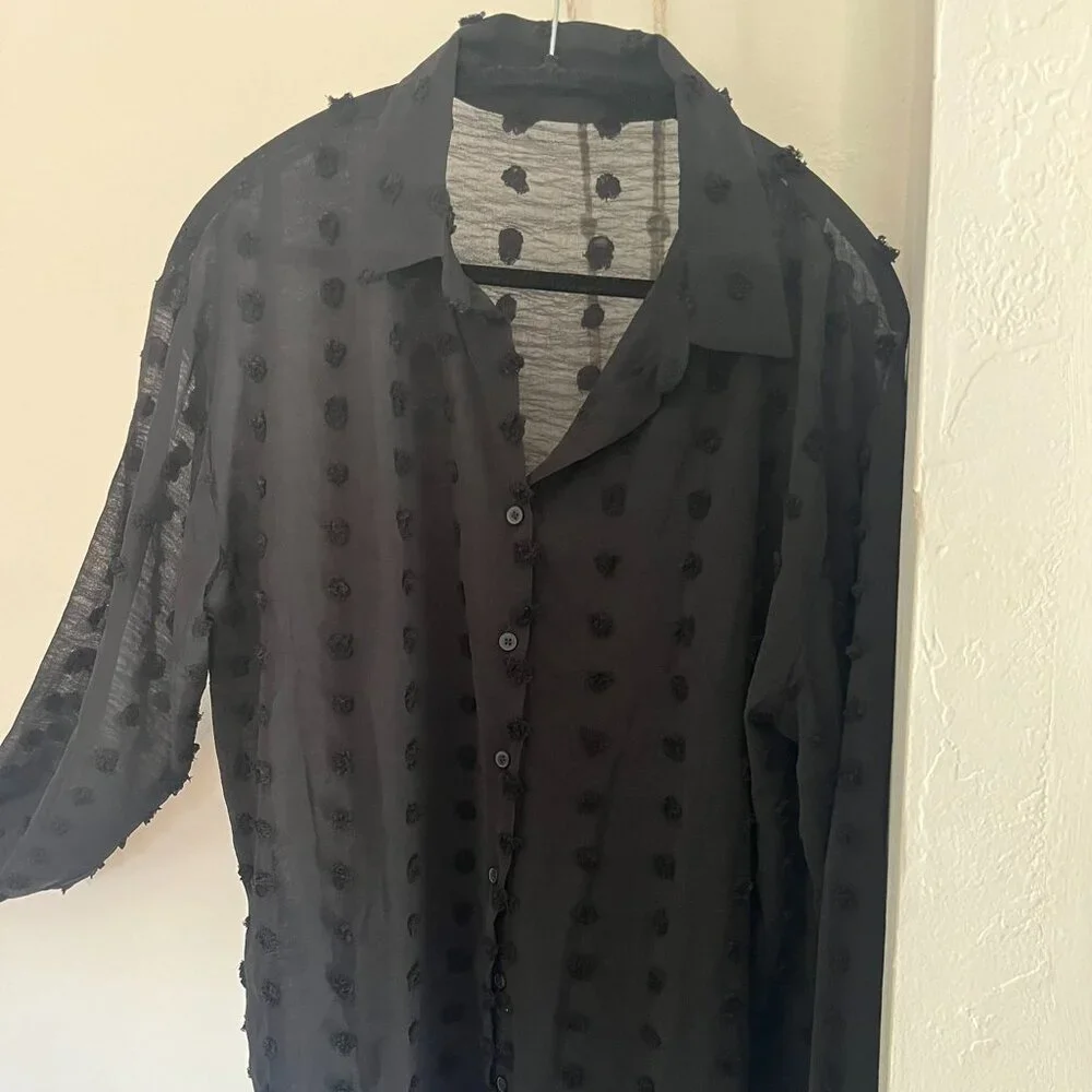 Black Button Down Casual Blouse Top - Large - Picture 2 of 3